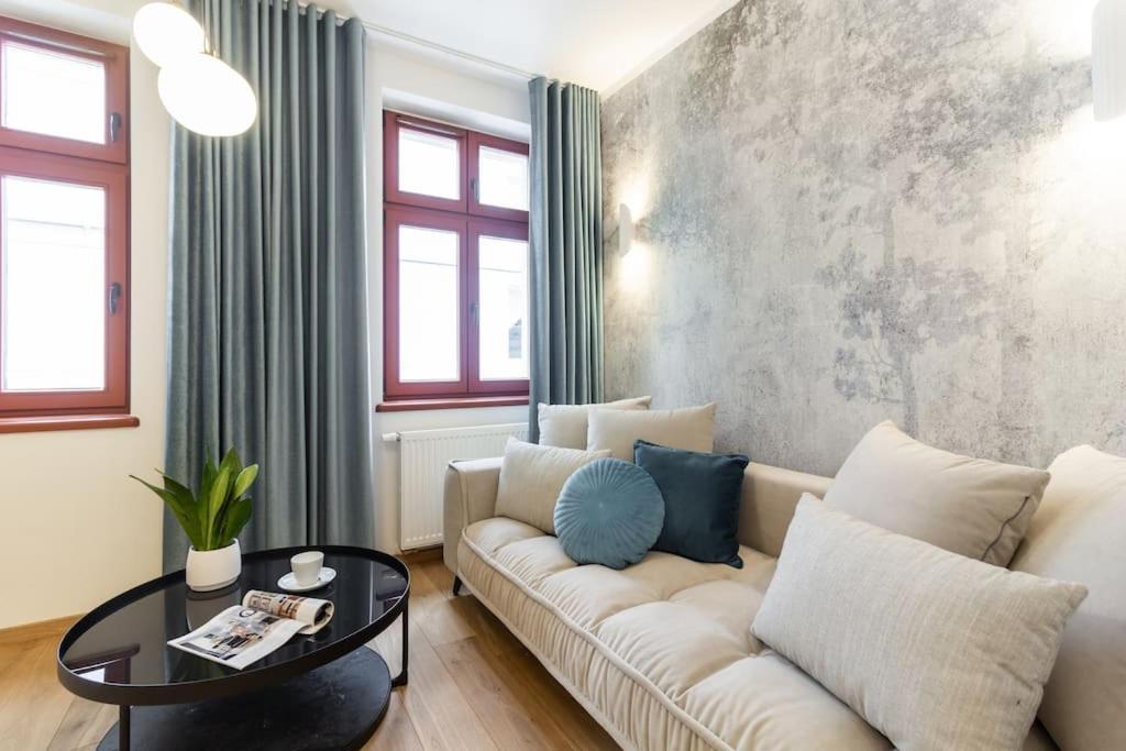 Stylowy Apartament Nad Odra Breslavia Exterior foto
