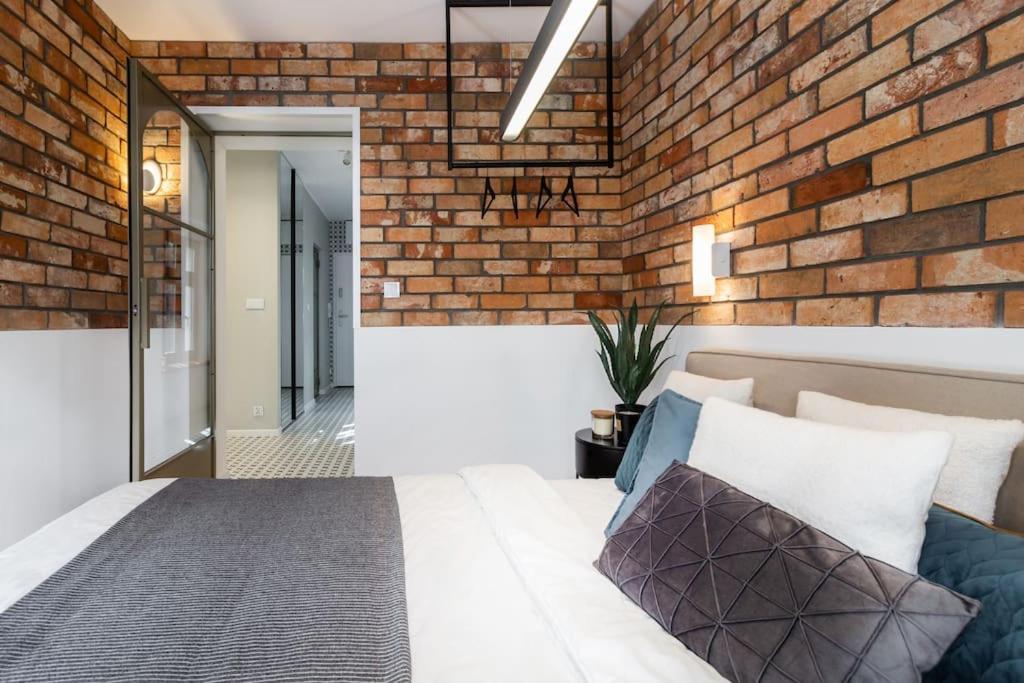 Stylowy Apartament Nad Odra Breslavia Exterior foto
